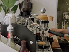 -red donkey coffee