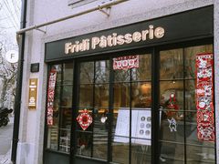 -Fridi Patisserie Cafe