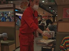 -海底捞火锅(宝龙广场夜宵主题店)