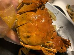 香辣大闸蟹-沪小胖小龙虾(淮海中路旗舰店)