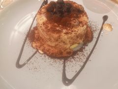 冲绳黑糖爆浆蛋糕-必胜客(东大桥店)