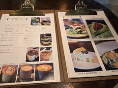 -luutosa  cafe & tea 鹿兔山