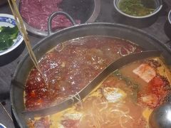 -旧街市鲜货老火锅(大光路店)