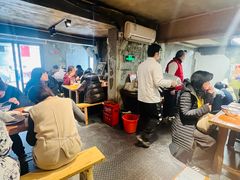 -沪西老弄堂面馆(定西路店)