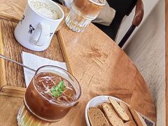 -雕刻时光咖啡馆(南院门店)