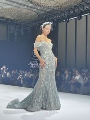 -Renee芮亦婚纱