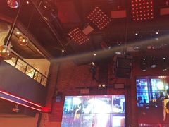 -胡桃里音乐酒馆(白云五号T5 MALL店)