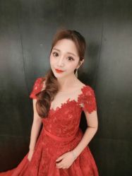 -艾米丽婚纱礼服