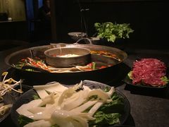 -渝涯重庆豆花老火锅(中赢国际店)