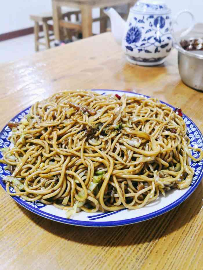 大千炒面拉面-"中午下了班以后一路狂奔飞奔自行车04骑过.