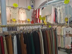 -西北轻工批发市场