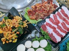 -牛牛牛酸菜煎肉店(望云寺路店)