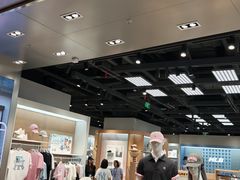 -上海世纪汇广场