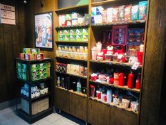 零售区-星巴克(西安机场1店T3到达店)
