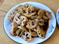 -美顺香食府鱼头老店(雪野湖店)
