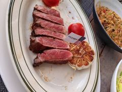 -MONICH牛排融合餐厅(和义大道购物中心店)