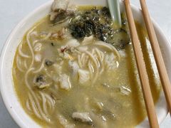 -明呈黄鱼面馆(斜土路店)