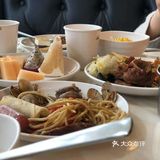 晚上人一般人比较多中午去的