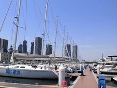 -东港音乐喷泉广场