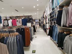 -优衣库(长春欧亚卖场店)