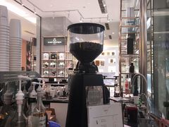 -Manner Coffee(芮欧百货店)