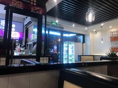 -三不牛腩(宾虹路店)
