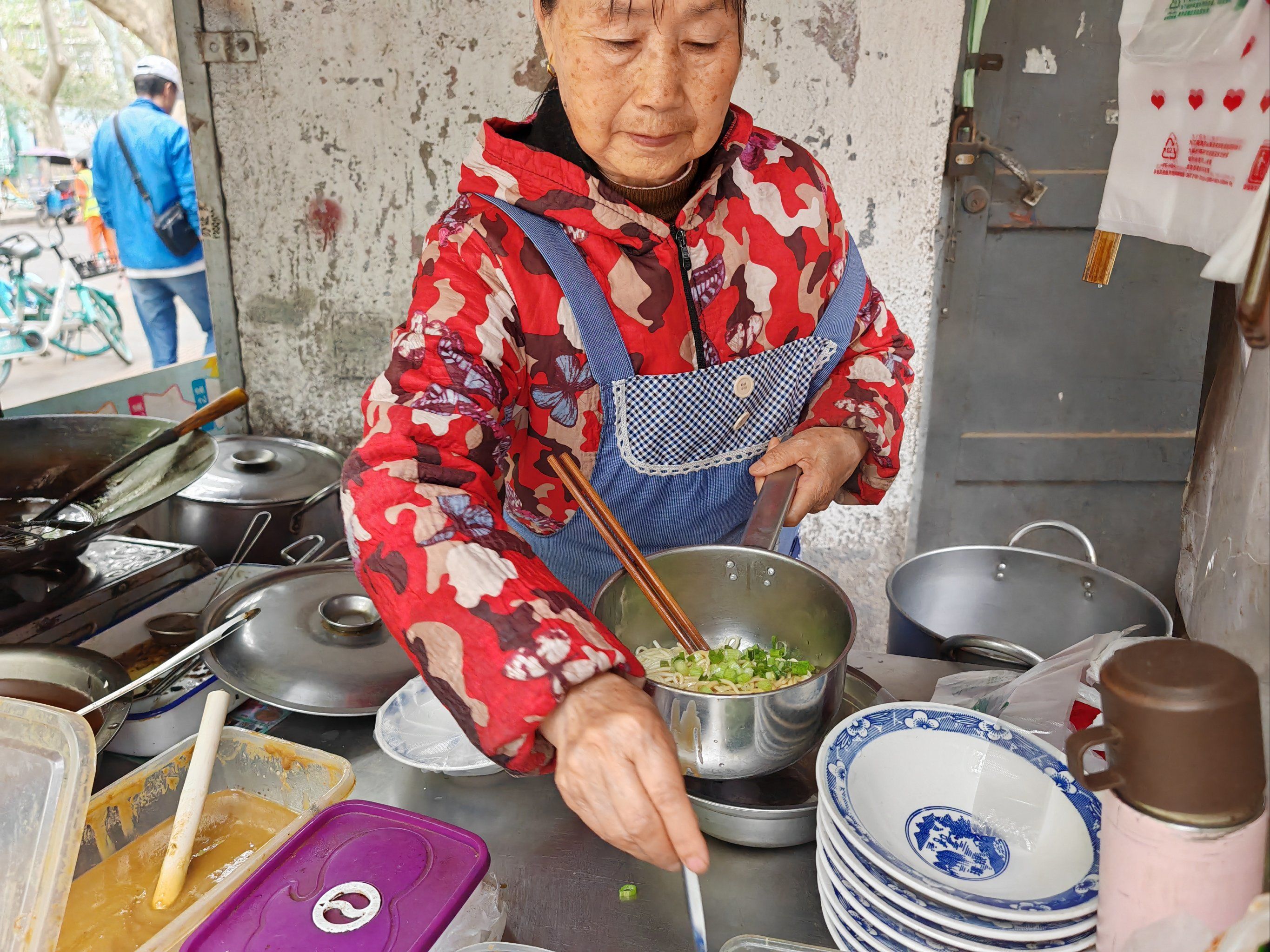 小巷中的湖北人