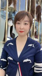 -LAQUEEN 时尚健康假发