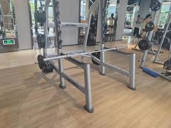 -威克健身游泳(万菱汇店)