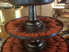 -荣誉国际酒店-云顶旋转餐厅