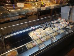面包甜点陈列柜-85度C(南京珠江华海店)