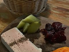 -羽深肉铺 Steak & Wine