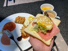 -深圳隐秀山居酒店