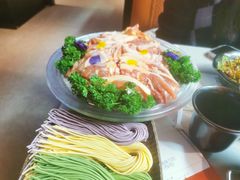 -芸山季·云南野生菌火锅(人民广场来福士店)