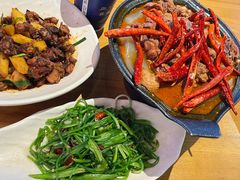 -隔壁老王·家常云南菜(花巷店)