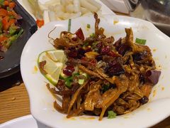 -隔壁老王·家常云南菜(花巷店)