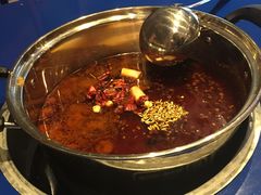 -马路边边火锅串串(观前街店)
