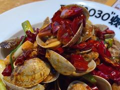 -喝丢一只鞋海鲜烧烤·海肠捞饭(东关街店)