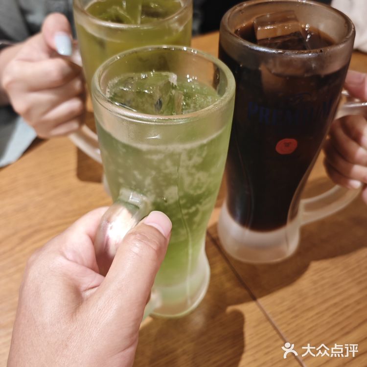  在东京难得能听到 肆意喧闹大声的地方!