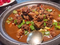 -侯志伟老街炒鸡(广济街店)