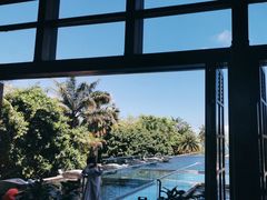 -亚龙湾喜来登·美景台大堂吧