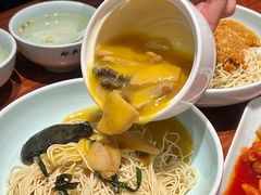 -裕兴记•蟹黄面馆(人民广场店)