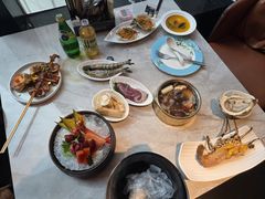 -雍容荟活波龙自助餐(IFS黑金店)