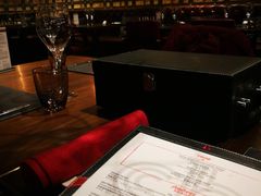 -恰餐厅及酒吧 CHAR Bar & Grill (北京丽都皇冠假日店)