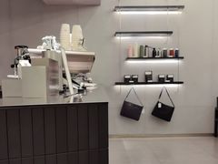 -M Stand(西安大悦城店)