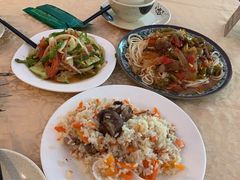 -维吾尔餐厅(宜山路店)