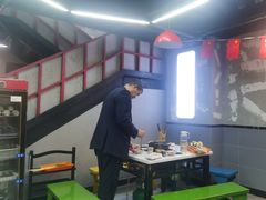 -俭让佬妈现卤串串(温江总店)