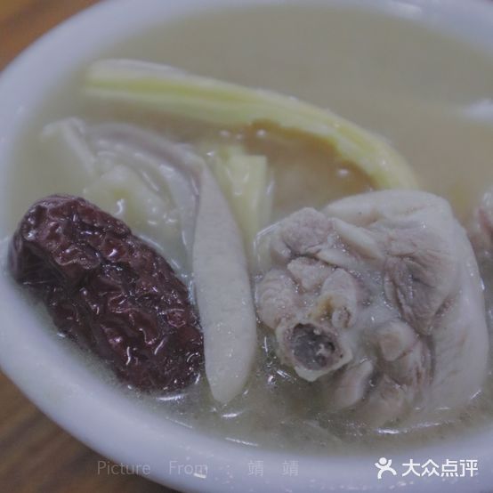 养生槟榔花猪肚包山鸡(二环南路总店)