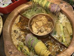 -滇釜火锅·能喝汤的火锅(车公庄店)