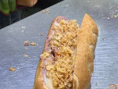 -Bánh Mì Huynh Hoa